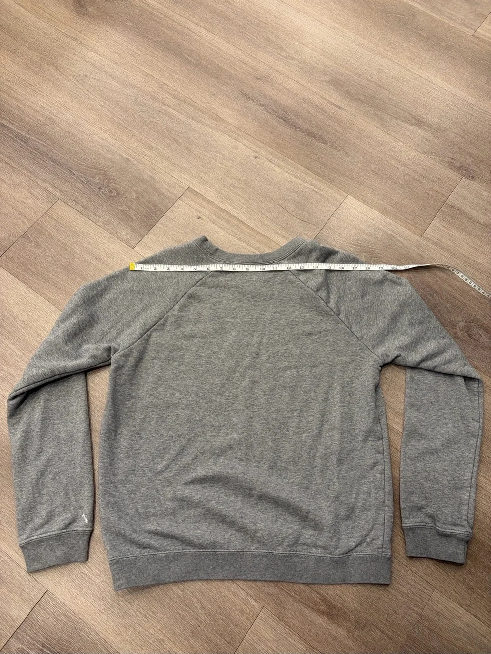 Nike classic crewneck